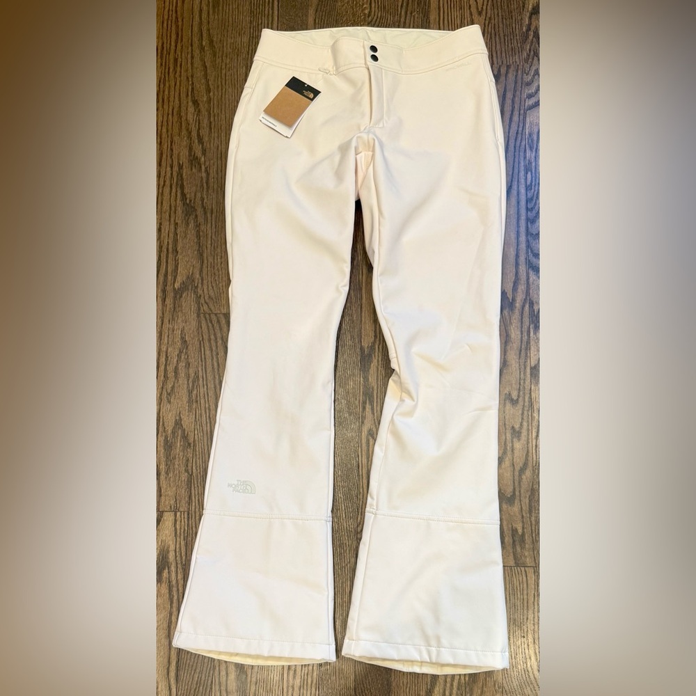 NWTs The North Face Women’s Apex Sth Ski Pant. Gardenia White. XL / Long